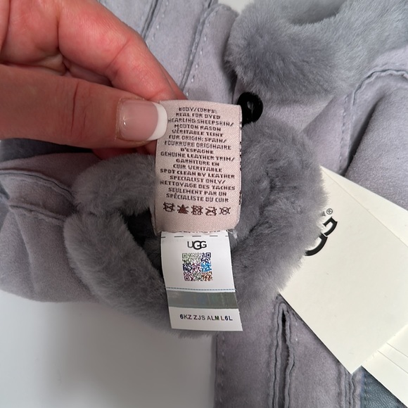 UGG size L , leather gloves. - Picture 6 of 7